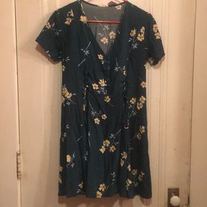 NEW Pacsun green floral dress